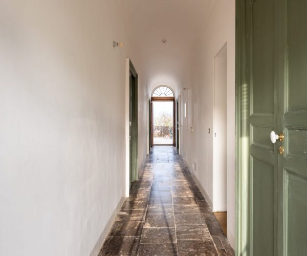 luxury villas in sicily with pool