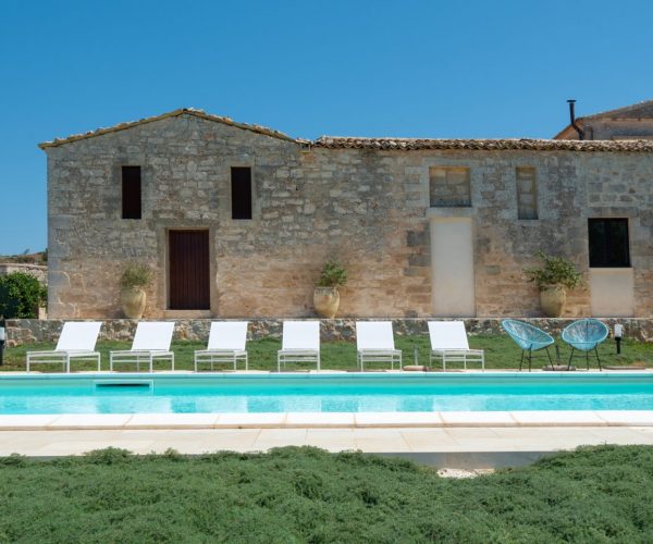 sicily vacation rentals