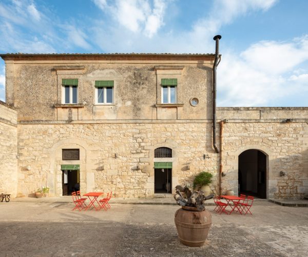 apartments to rent sicily